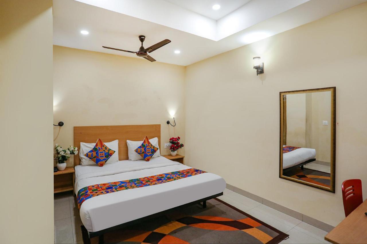 Fabhotel Gk Residency New Delhi